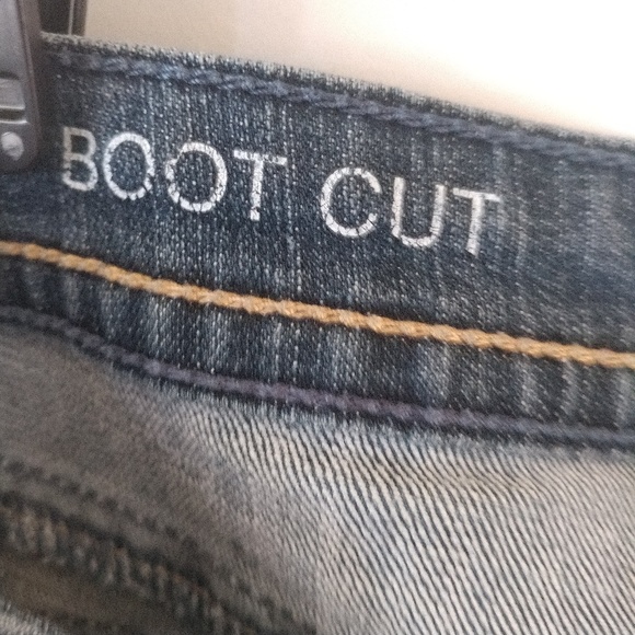 ANA Petite 32/ 14 jeans Boot Cut - Picture 5 of 7